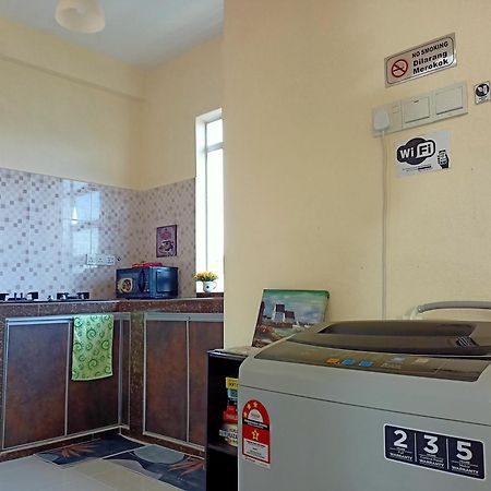 Topville Homestay Кангар Экстерьер фото