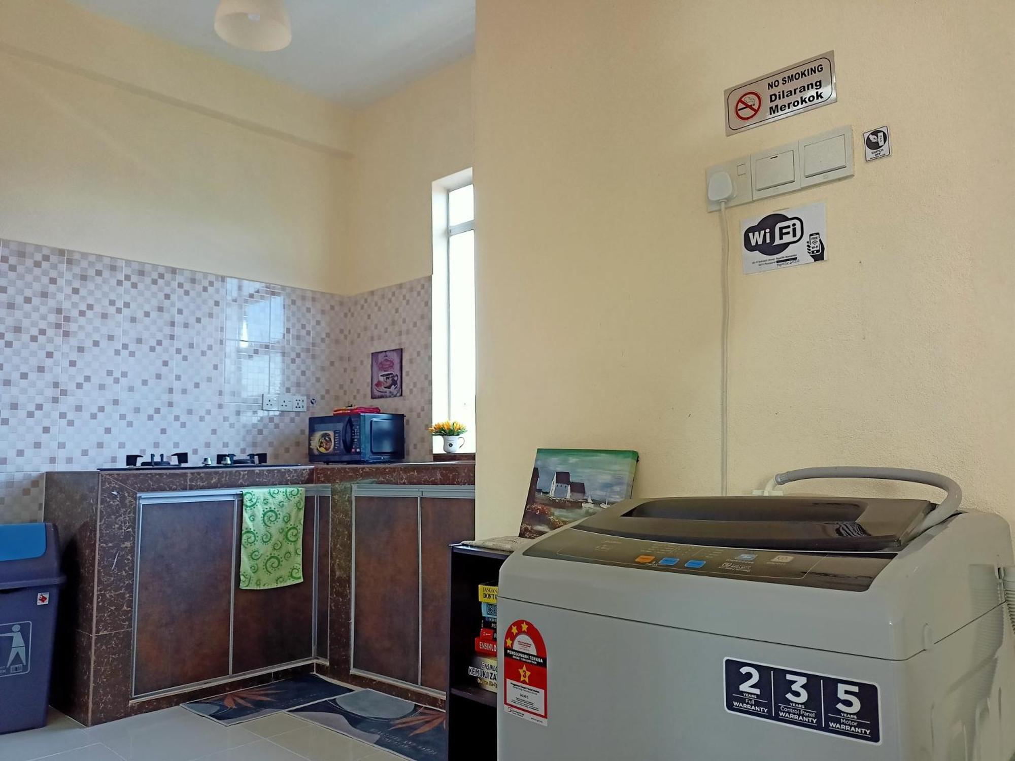 Topville Homestay Кангар Экстерьер фото